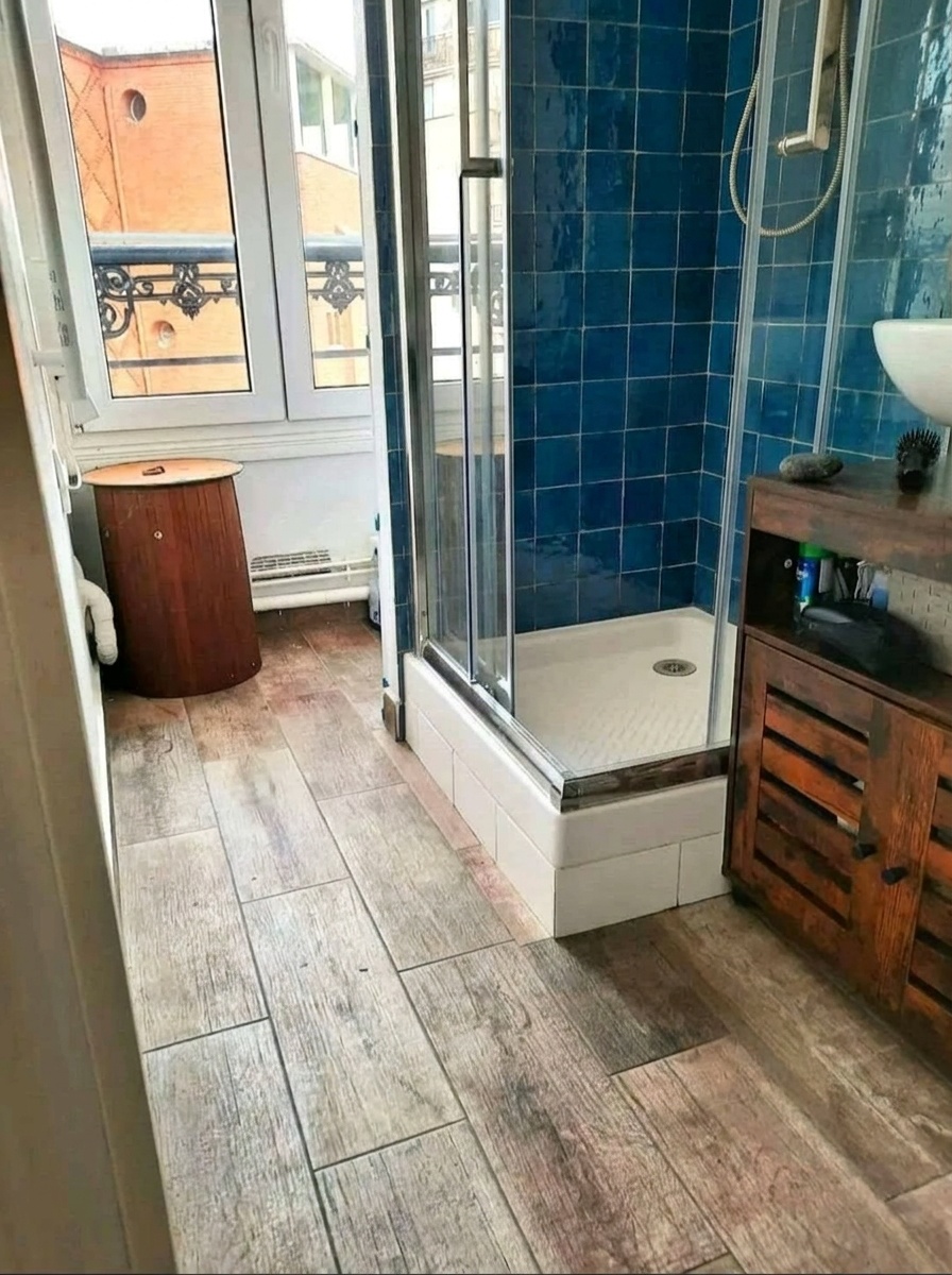 Quelle faïence choisir pour une salle de bain en 2026 ?